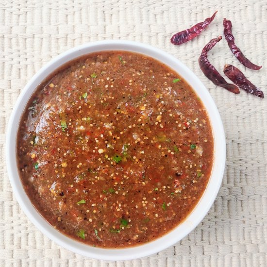 Chile de Arbol Tomatillo Salsa