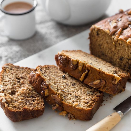 Easy Date Loaf with Walnuts