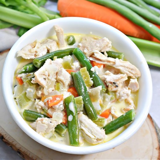 CREAMY KETO CHICKEN STEW