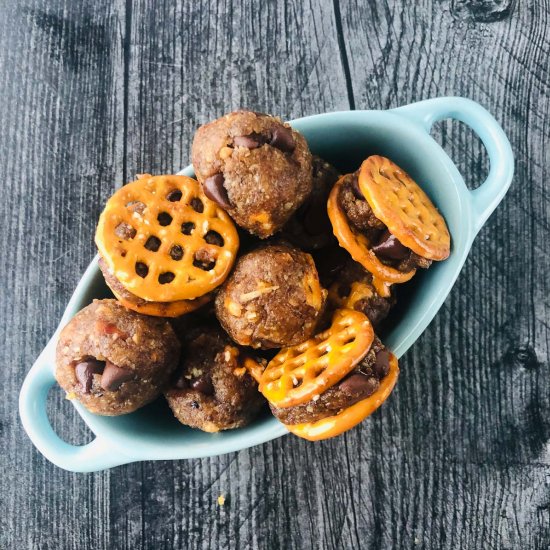 Healthy Cookie Dough Bites