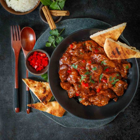 Beef curry with butter rice