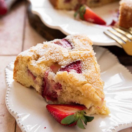 French Strawberry Cake