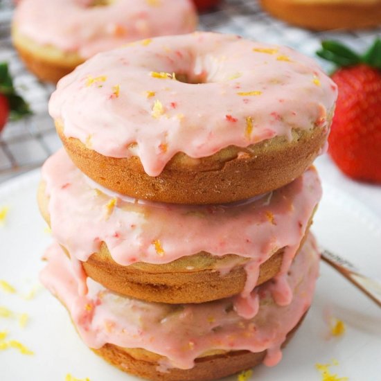 Strawberry Donuts