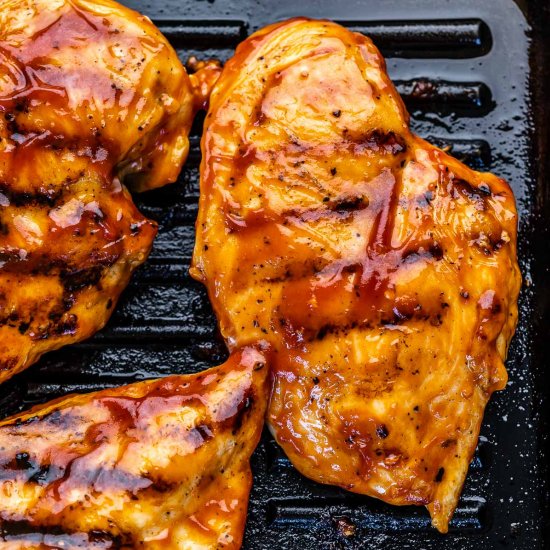 GRILLED BONELESS BBQ CHICKEN BREAST