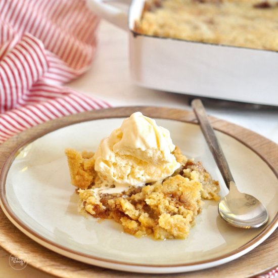 Caramel Apple Dump Cake