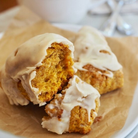 Maple Pumpkin Scones (Starbucks)