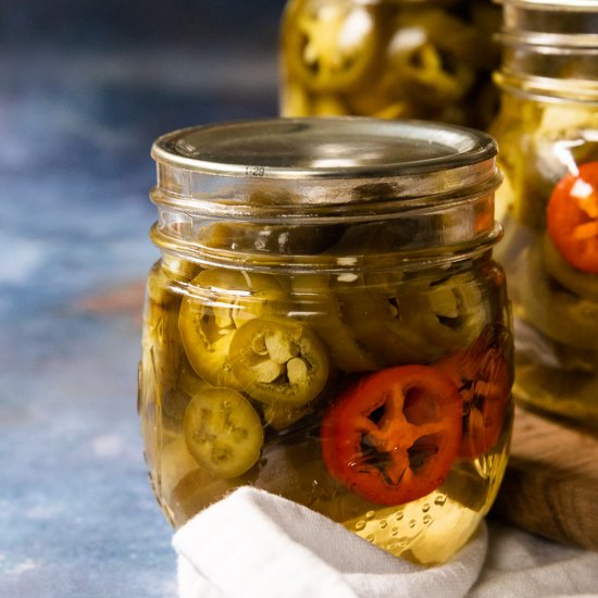 Easy PIckled Jalapenos