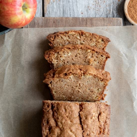 Apple Cinnamon Bread