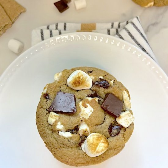 S’mores Chocolate Chip Cookies