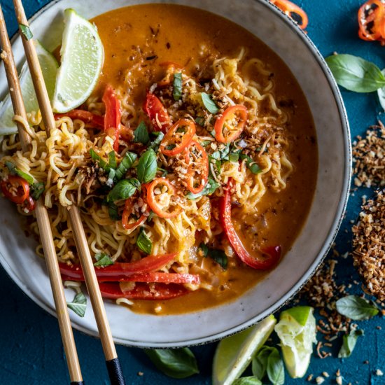 WEEKNIGHT RED CURRY NOODLES