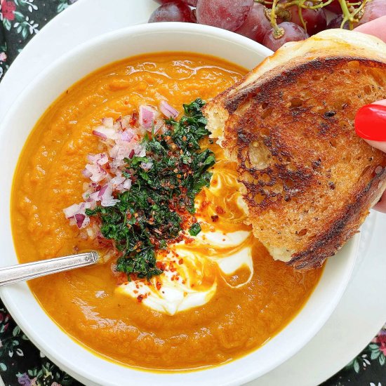 Slow Cooker Pumpkin Soup