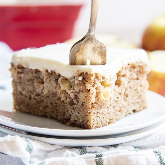 Easy Apple Cake