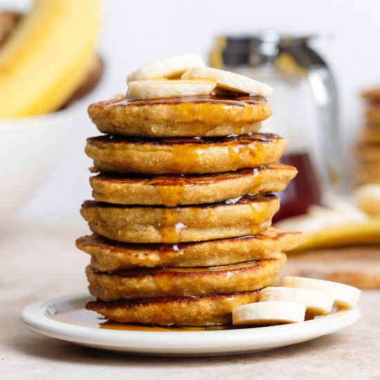 3 ingredient banana oat pancakes