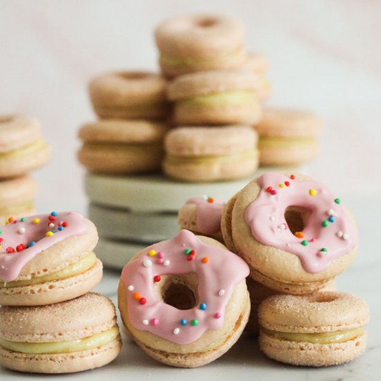 Donut Macarons