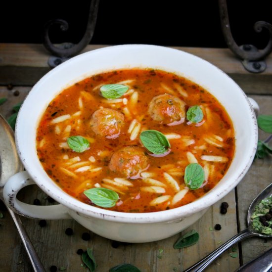 Tomato orzo soup