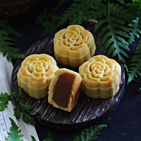 Baked Mooncakes