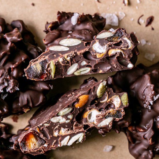 Pretzel Pumpkin Seed Date Clusters