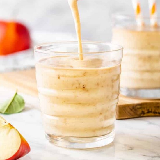 Apple Banana Smoothie with Cinnamon