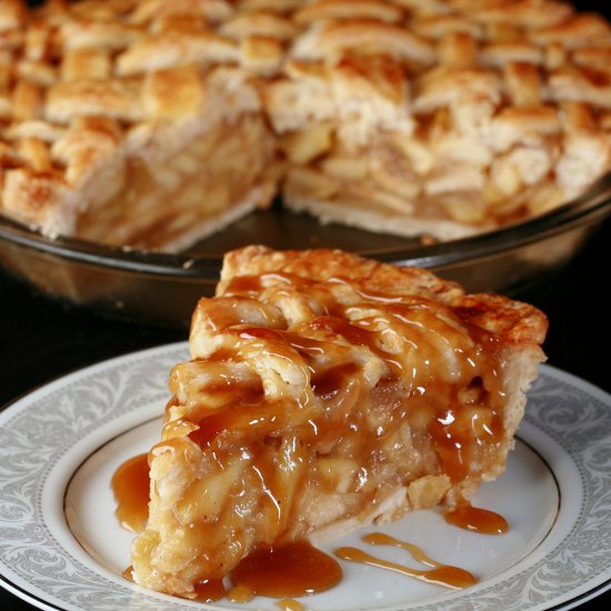 Caramel Apple Pie