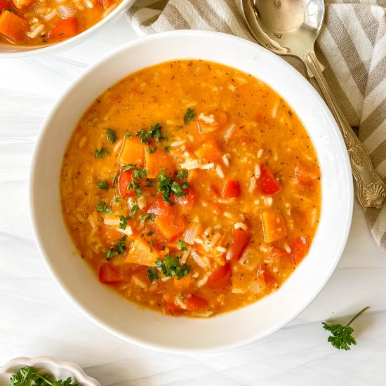 Vegan stuffed pepper soup