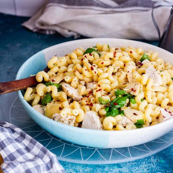 Garlic parmesan chicken pasta salad