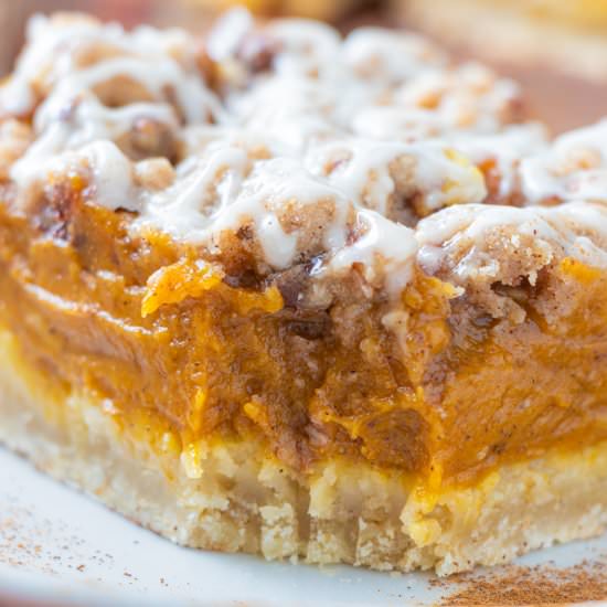 Vegan Pumpkin Streusel Bars