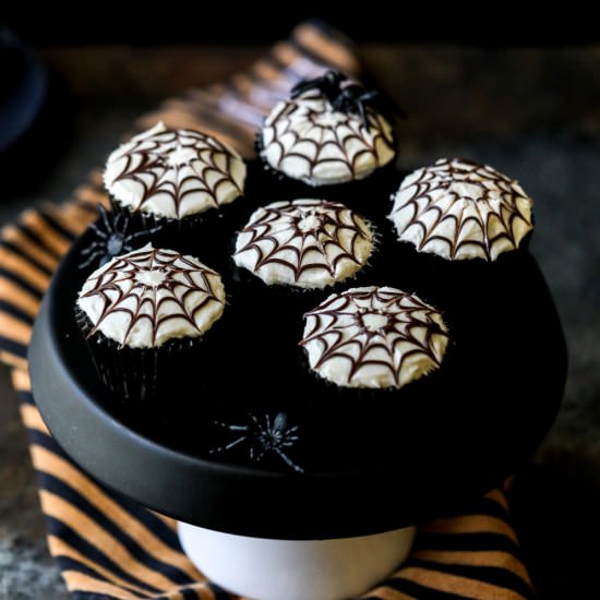 Chocolate Spider Web Cupcakes