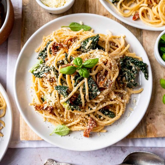 Creamy Kale Pasta