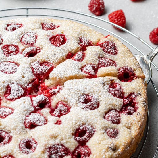 Easy Raspberry Cake