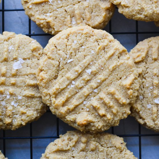 Almond Flour Peanut Butter Cookies