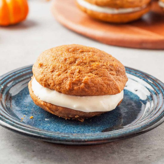 Pumpkin Whoopie Pies