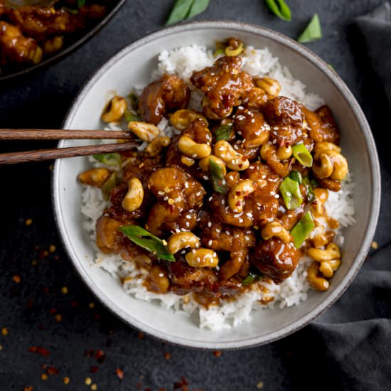 Sticky Cashew Chicken