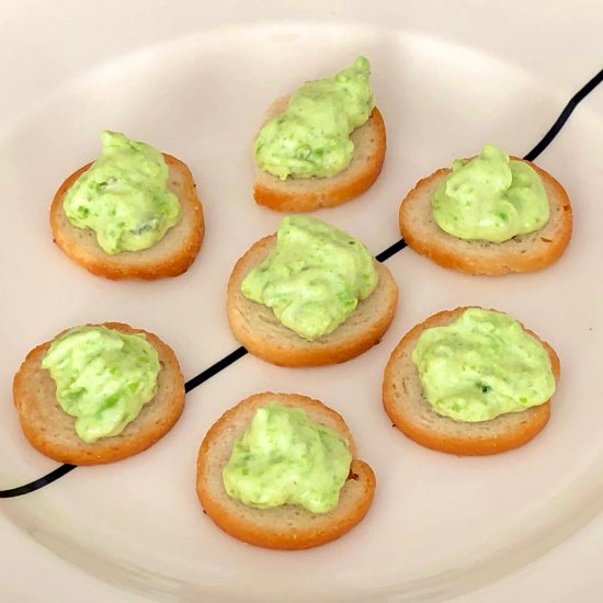 creamy pea mousse with mint