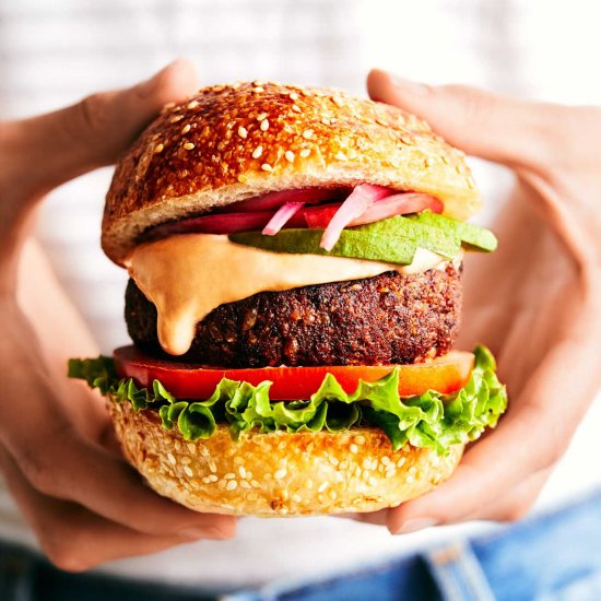 Chipotle Black Bean Burgers