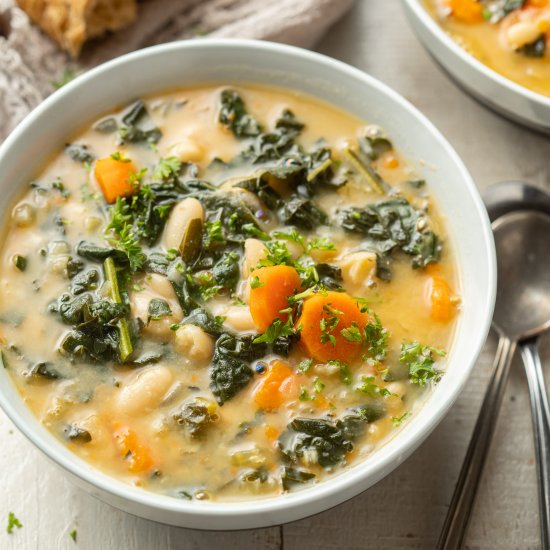 Tuscan Kale Soup