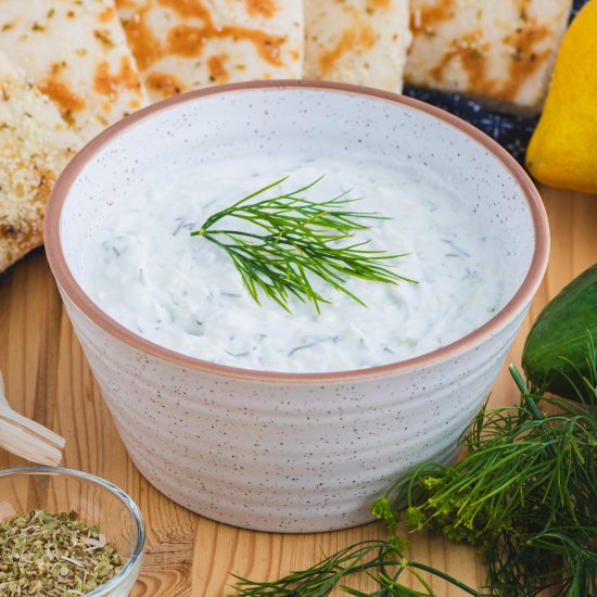 How to Make Tzatziki Sauce