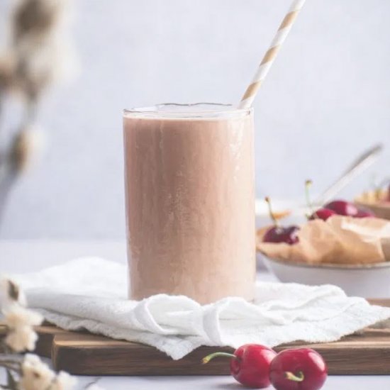 Cherry Pre-Workout Smoothie