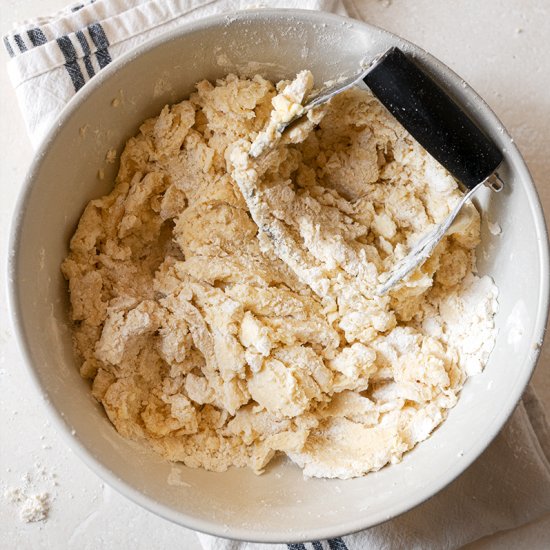 Easy 5-Minute Homemade Pie Crust