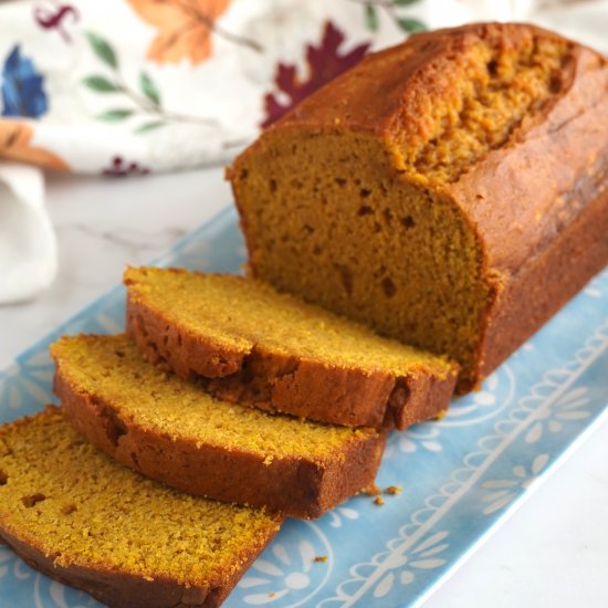 Super Easy Pumpkin Bread