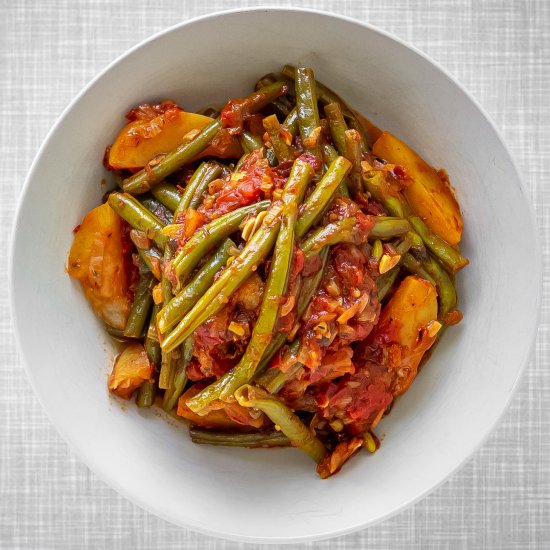 Fasolakia: Greek Green Bean Stew