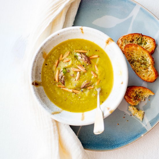 Vegan cream of asparagus soup