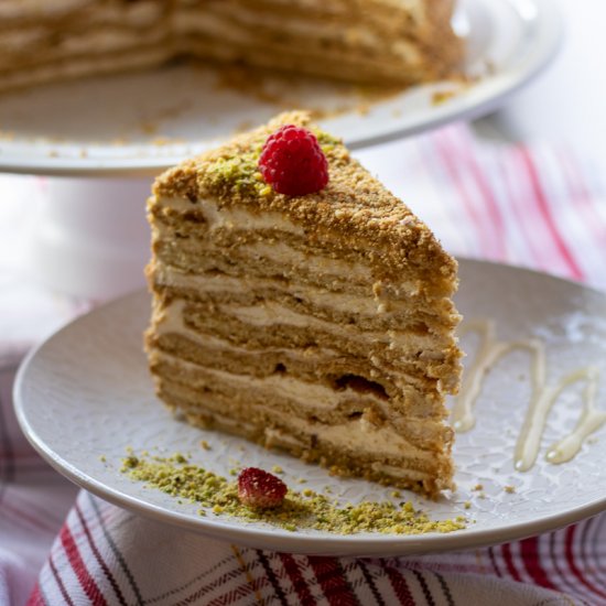 Russian Honey Cake – Tort Medovik