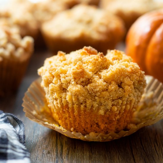 Pumpkin Streusel Muffins