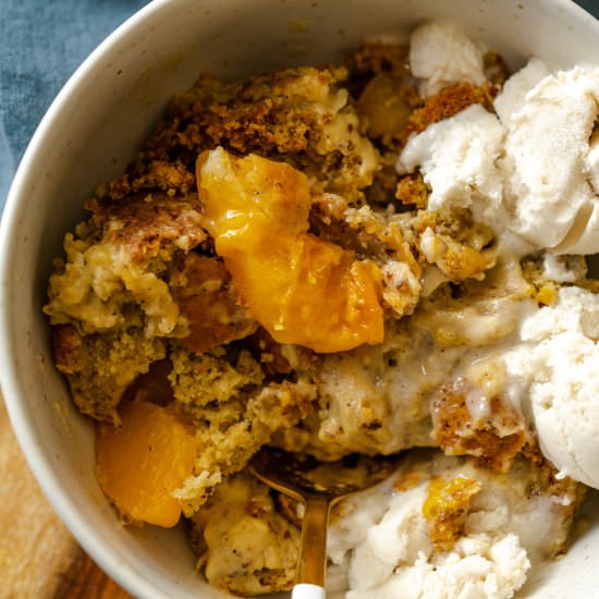 Amazing Vegan Peach Cobbler