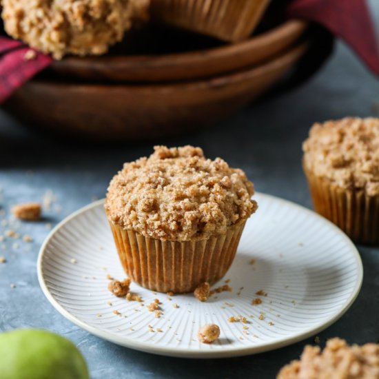 Pear Muffins with Streusel Topping