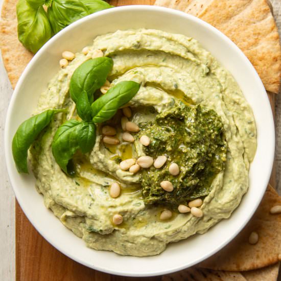 Pesto Hummus