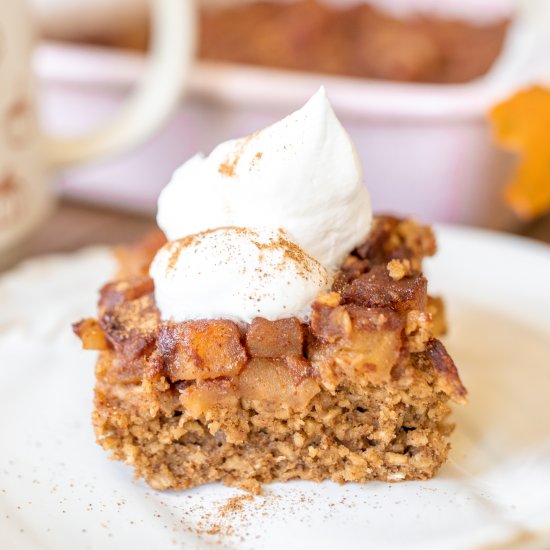 Healthy Cinnamon Apple Oatmeal Bars