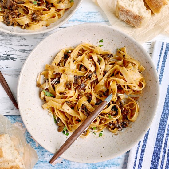 Pasta with Mushroom Ragu