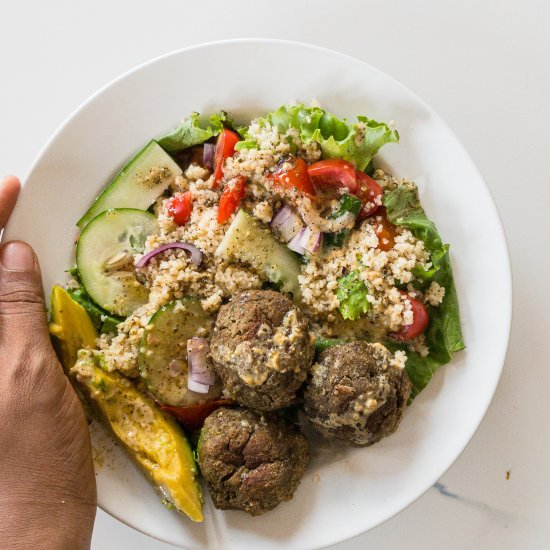 Quick Vegan Salad Bowl