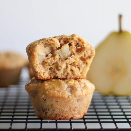 Fluffy Pear Muffins